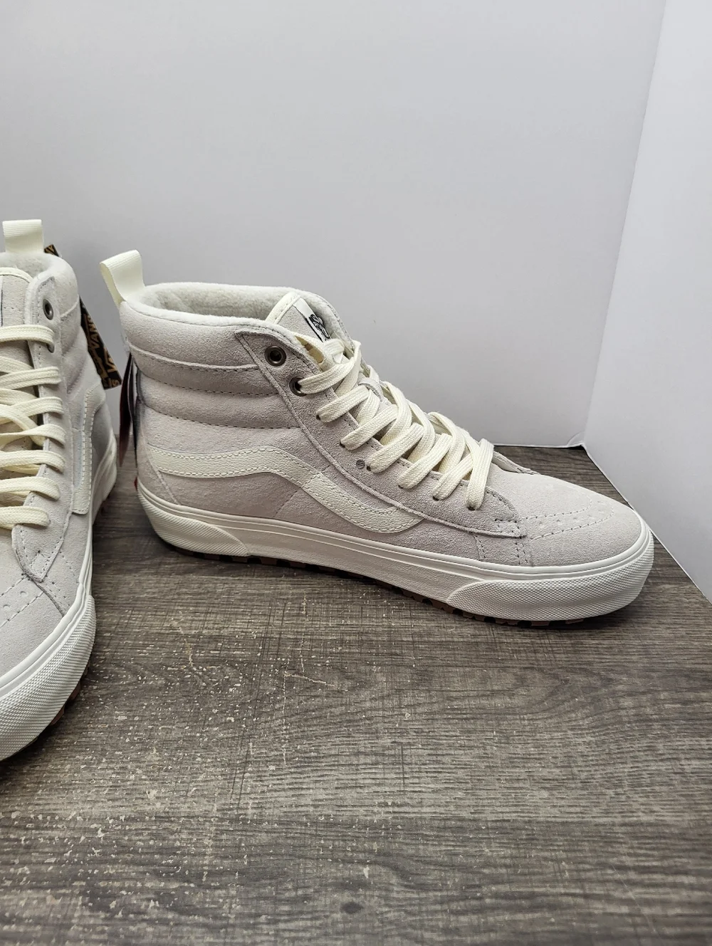 Vans Sk8-Hi MTE-2 Womens Shoes Size 9 Mens 7.5 Grey White  Cold Weather New